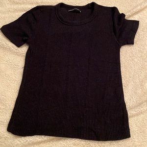 Abercrombie black tee